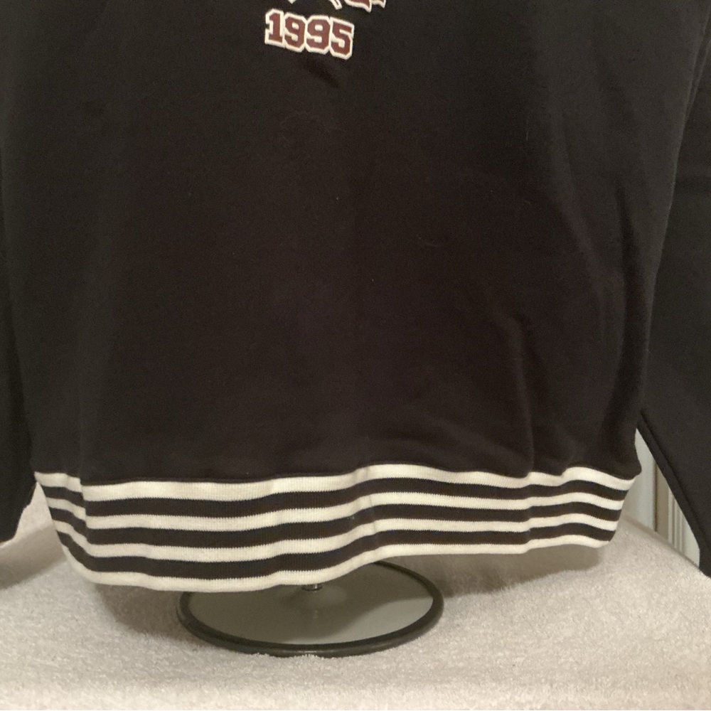 ❌❌SOLD ❌❌.   Spalding (L) Diet Starts Monday Basketball Hoodie - Picture 4 of 7